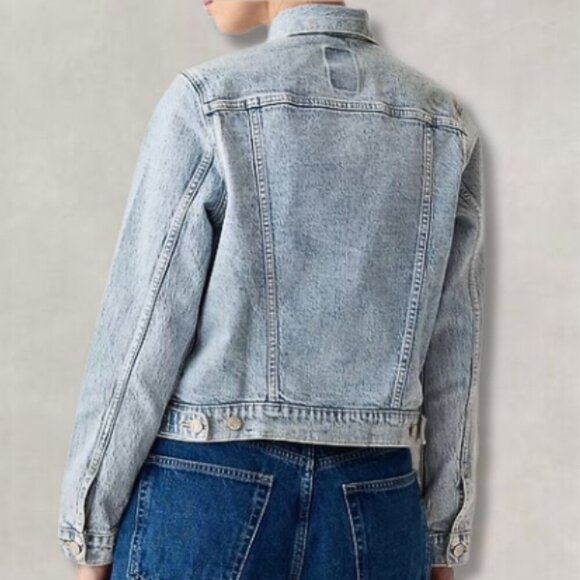 GAP Light Blue Denim Jacket - Picture 2 of 9